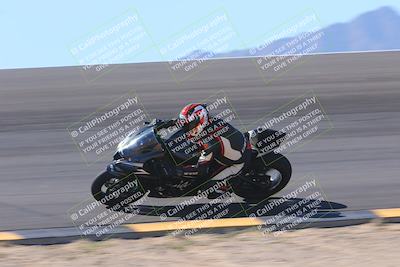 media/Nov-06-2023-Moto Forza (Mon) [[ce023d0744]]/2-Advanced Group/Session 2 (Bowl Speed Pans)/